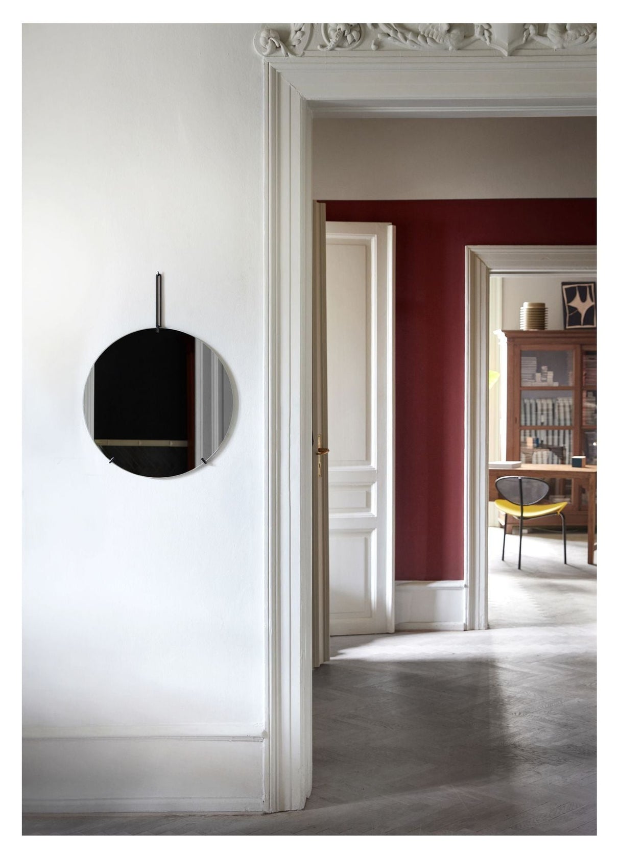 Wall mirror, Ø50, Black