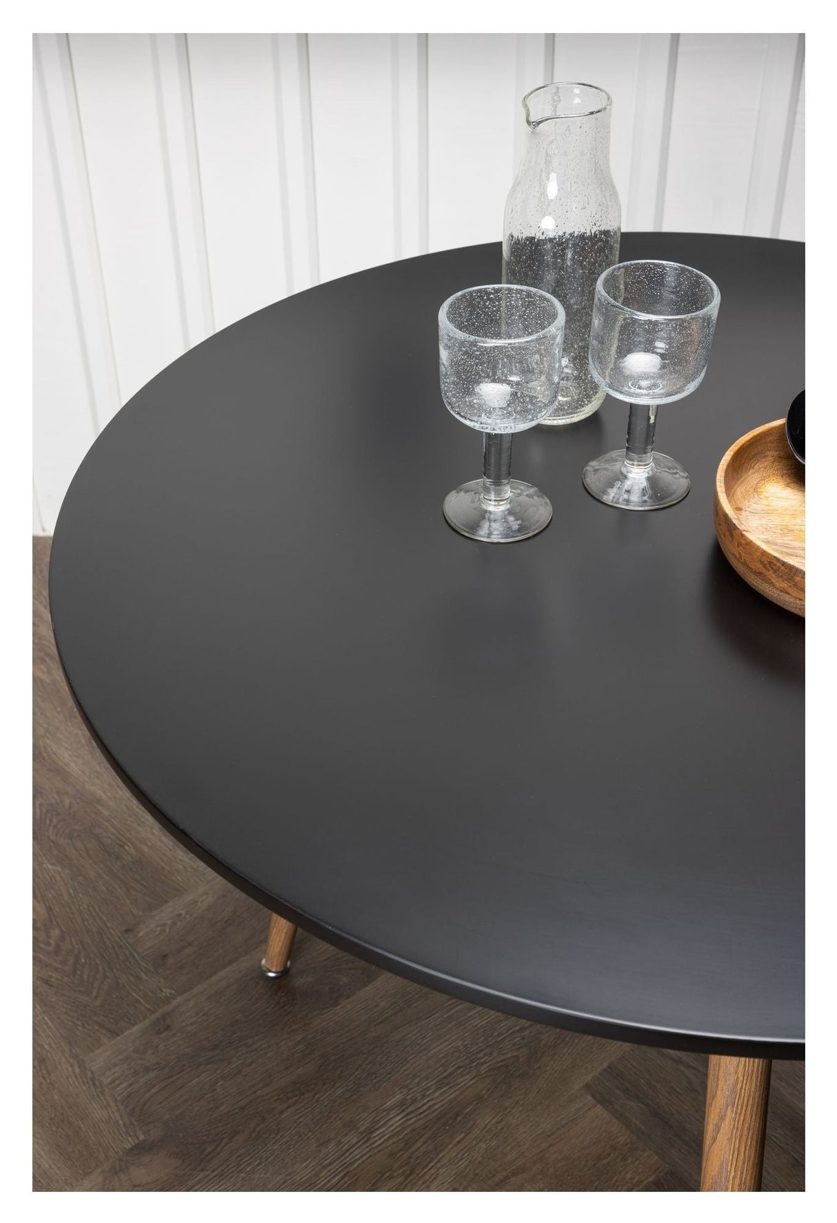 Polar Dining Table, Ø90, Dark oak look