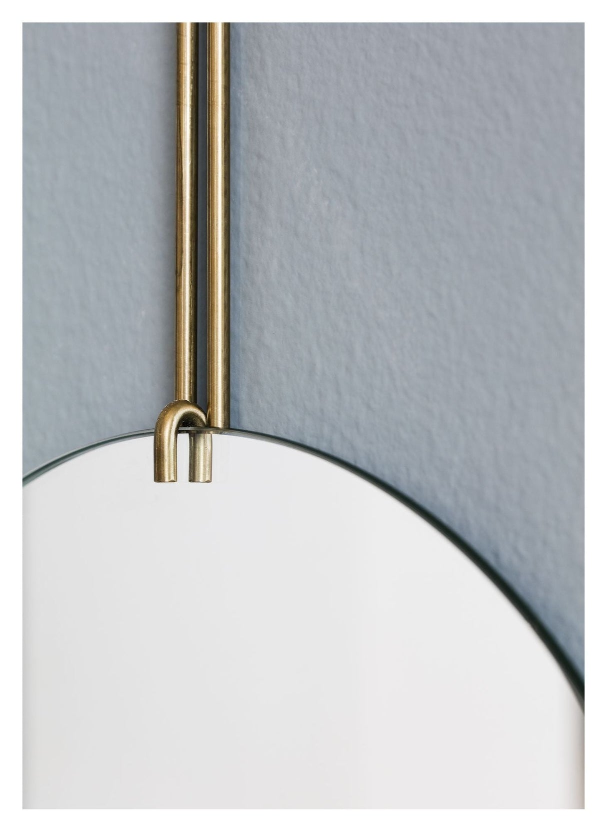 Wall mirror, Ø30, Brass