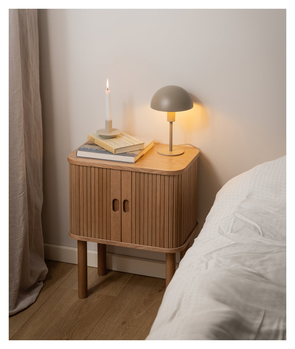 Langley, bedside table 45cm - oak