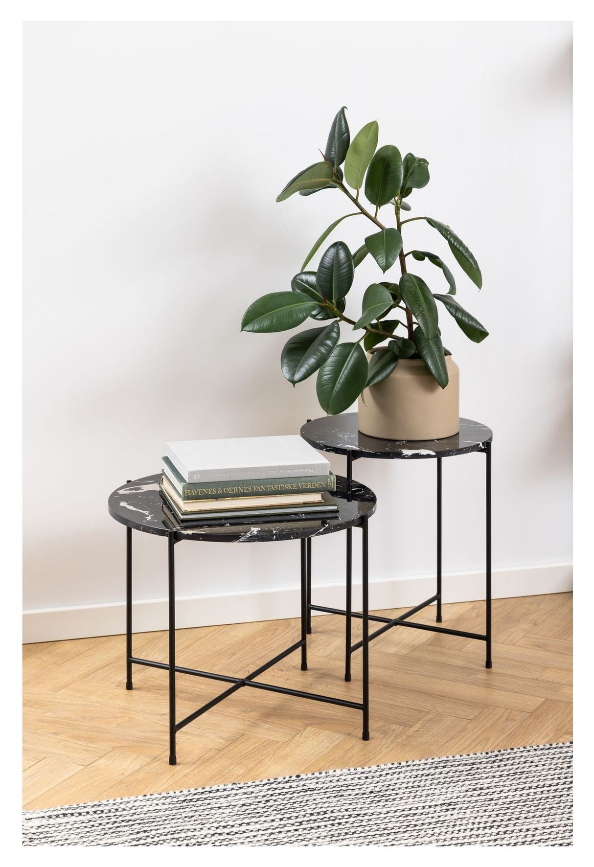 Avila Side table, Black art marble, Ø52x40