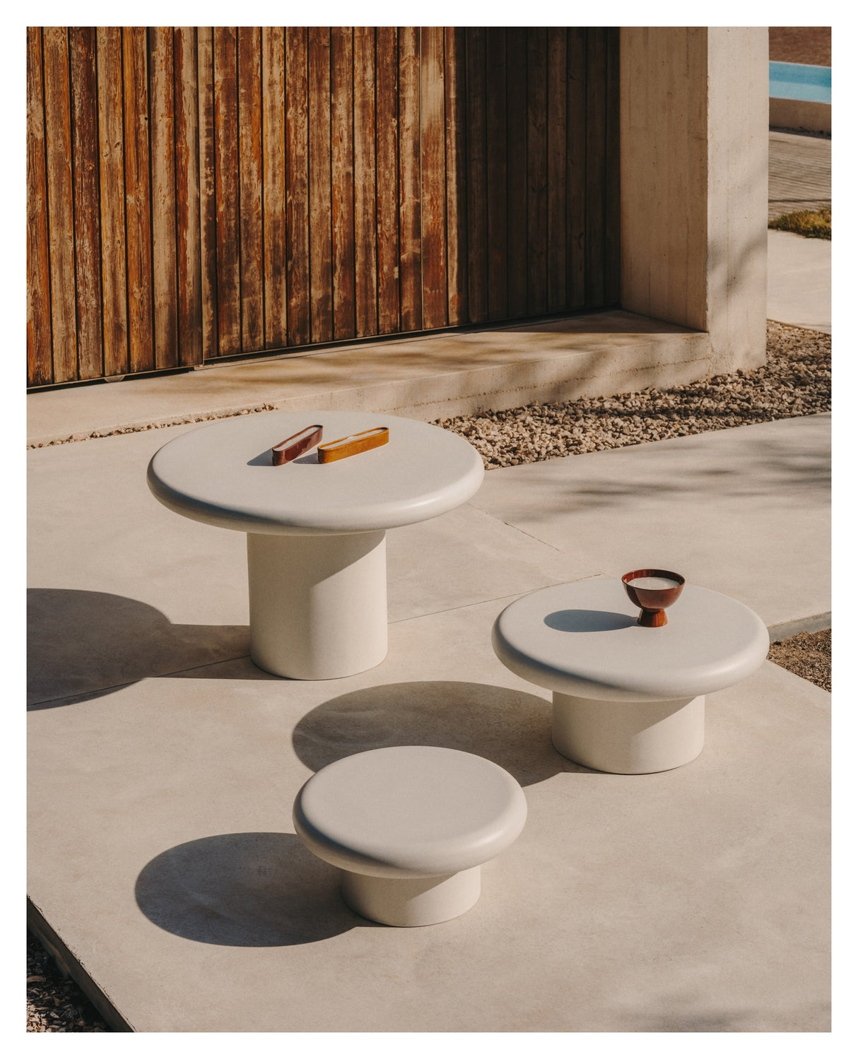 Addaia Round Table White Cement, Ø120 cm