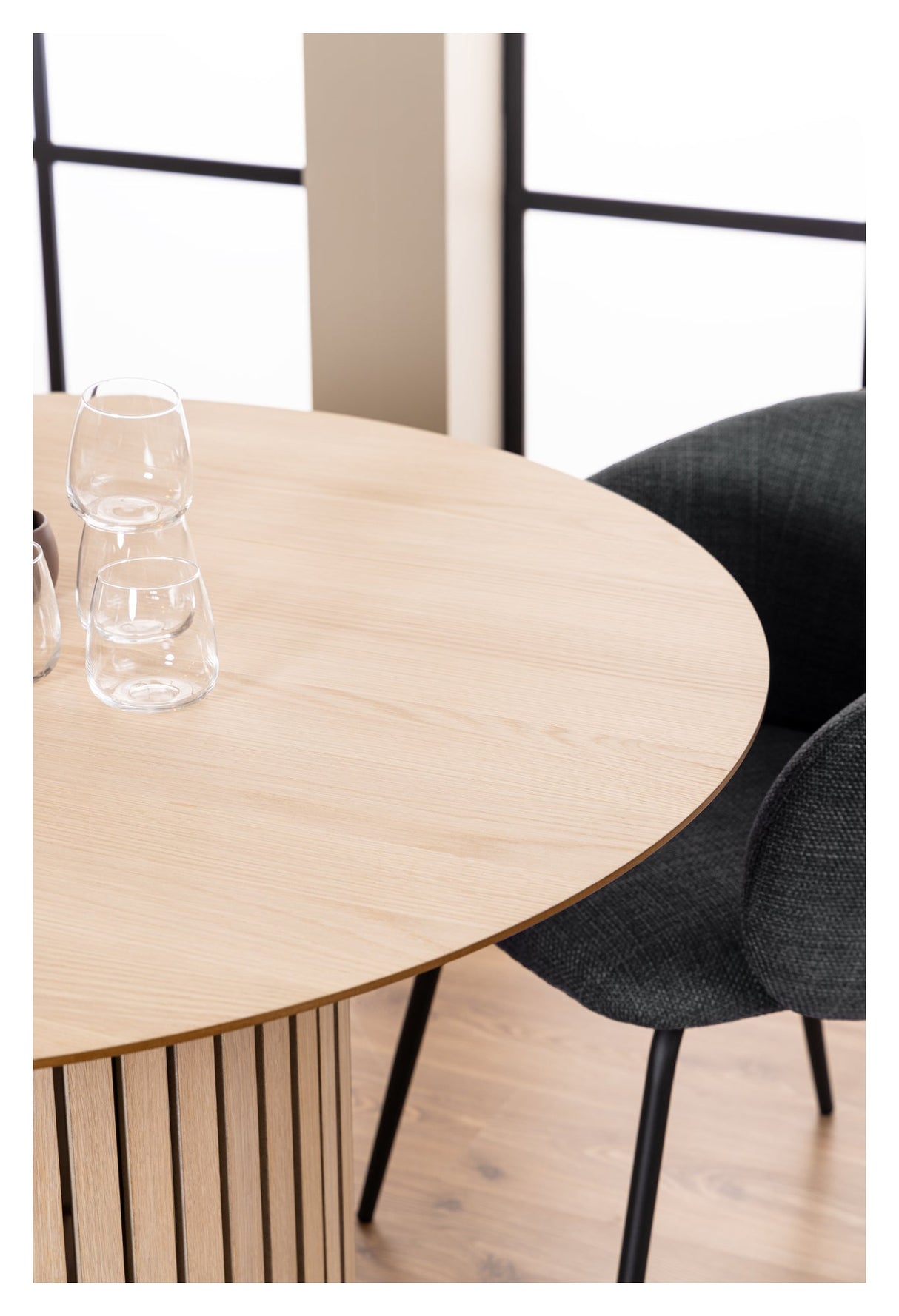 Linley, dining table Ø120 - white