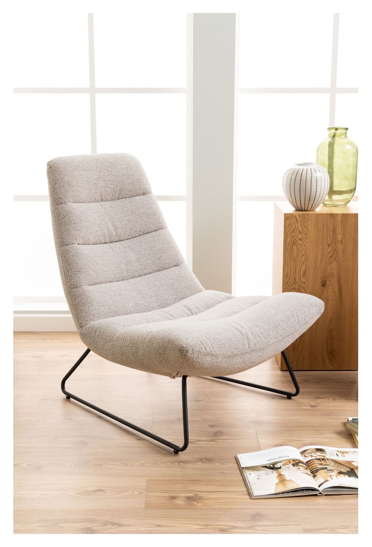 Milford Lounge Chair, Beige Fabric