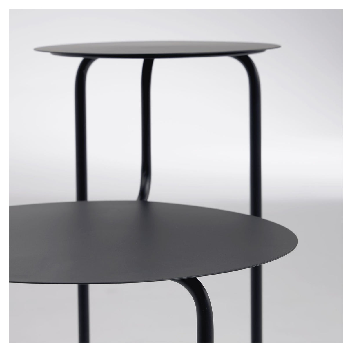 Vidalita Side table - Black metal, Ø60