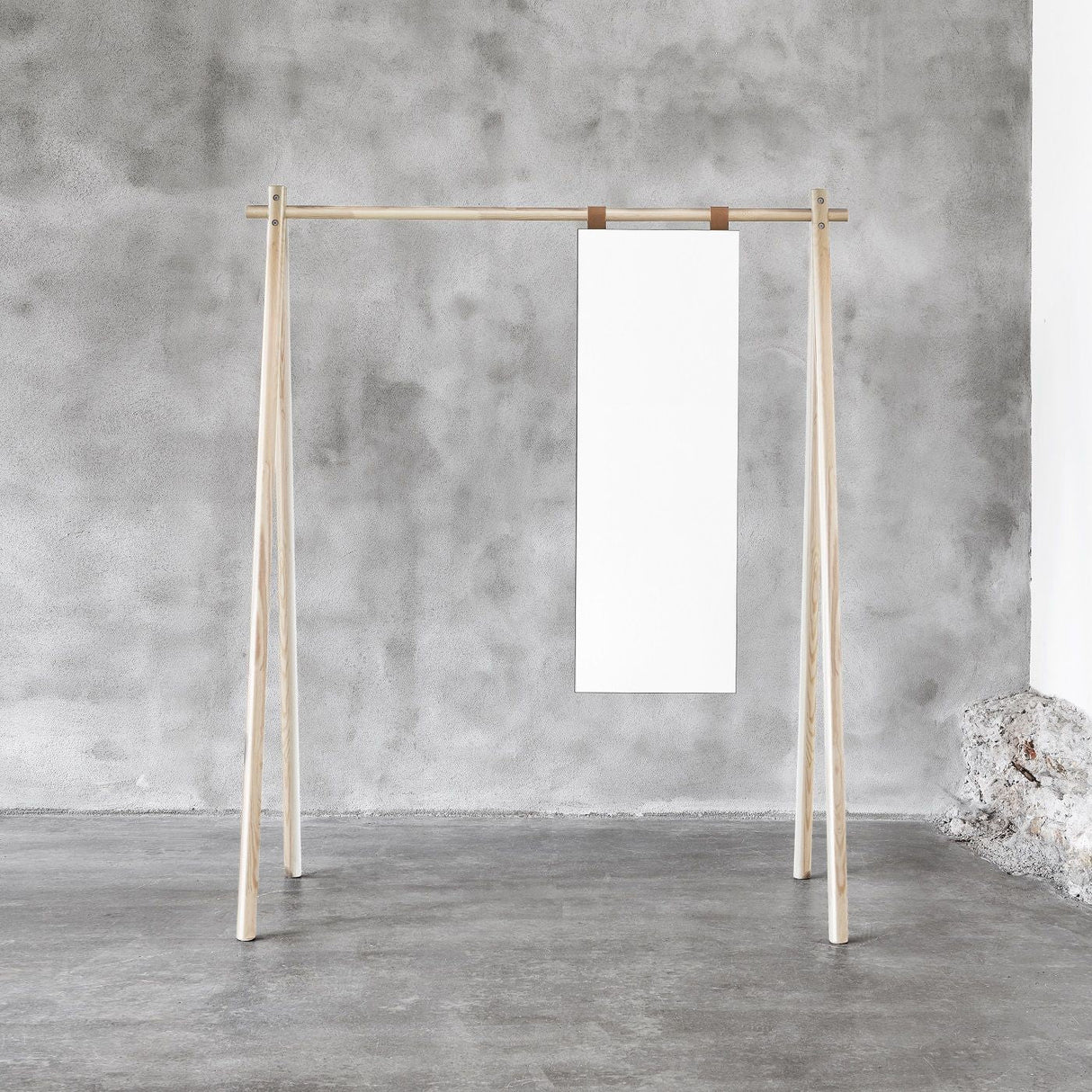 Hongi Clothes rack with mirror, Pine