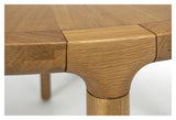 Storm Dining table Ø128 - Varnished oak veneer