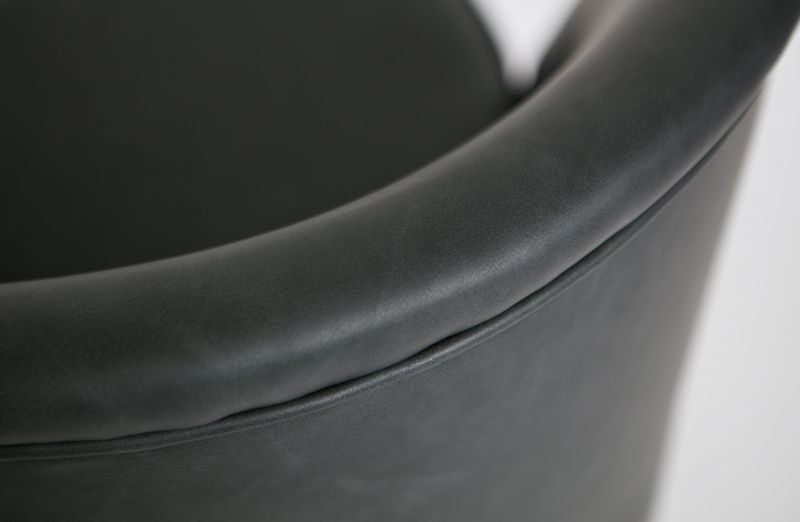 Vogue Lounge Chair, black recycled leather