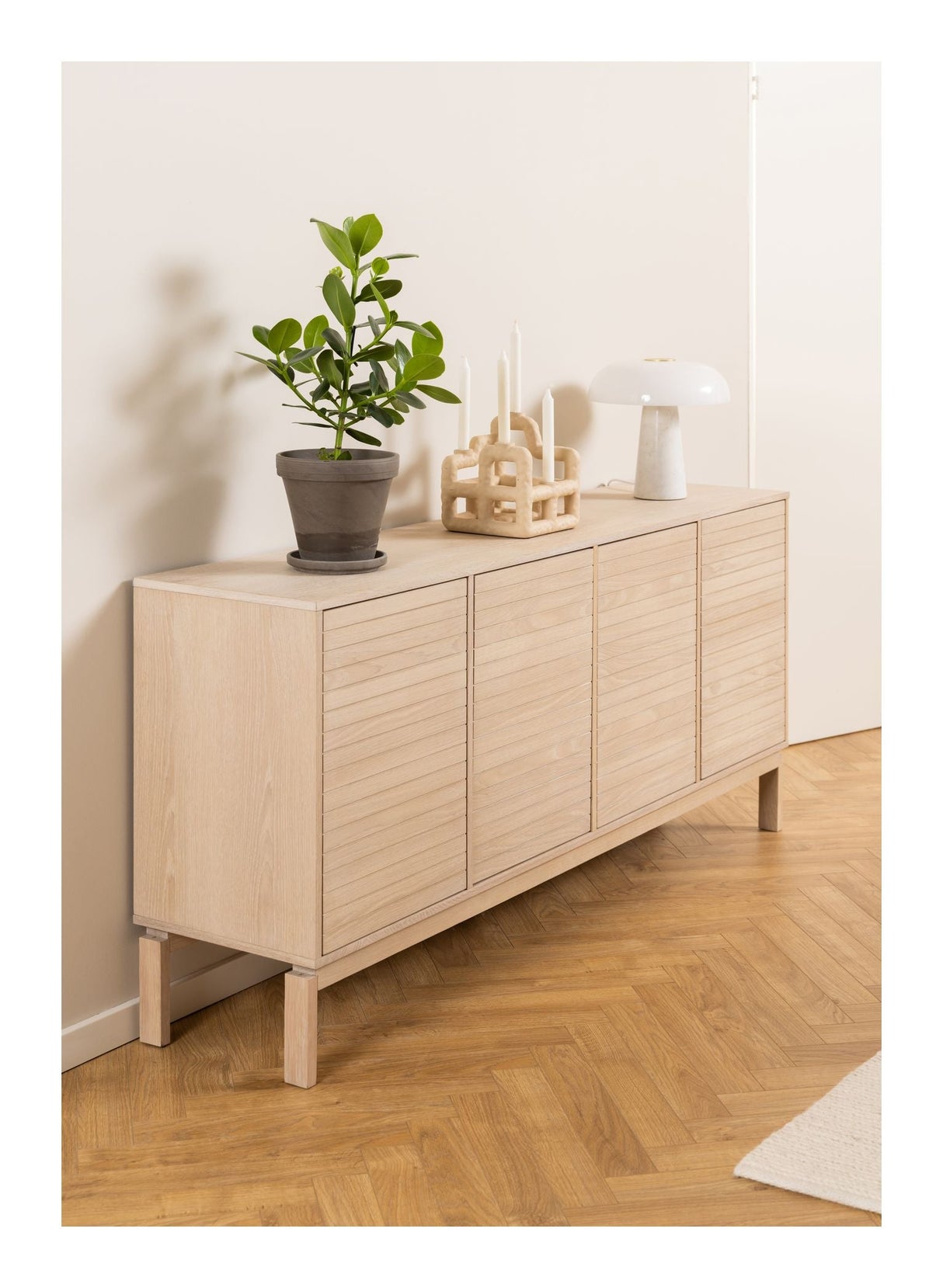 Cannes Sideboard, White Pig. oiled oak veneer