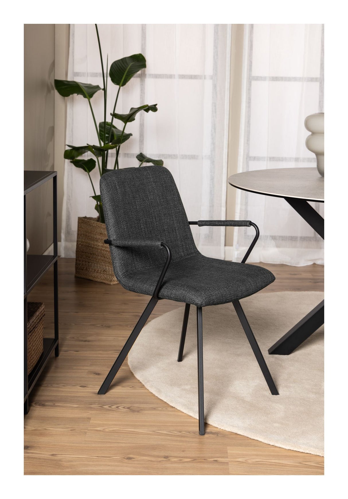 Selina Dining chair with armrests, Gray fabric