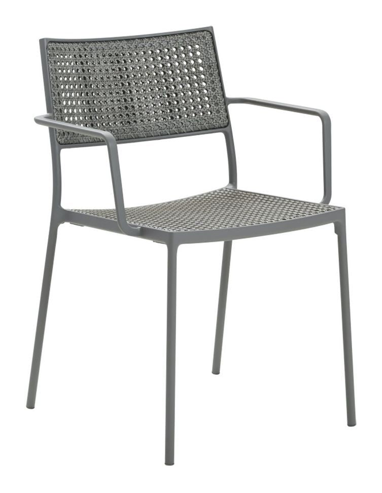 Cane-line Less Garden chair w/arm, Light gray, aluminum