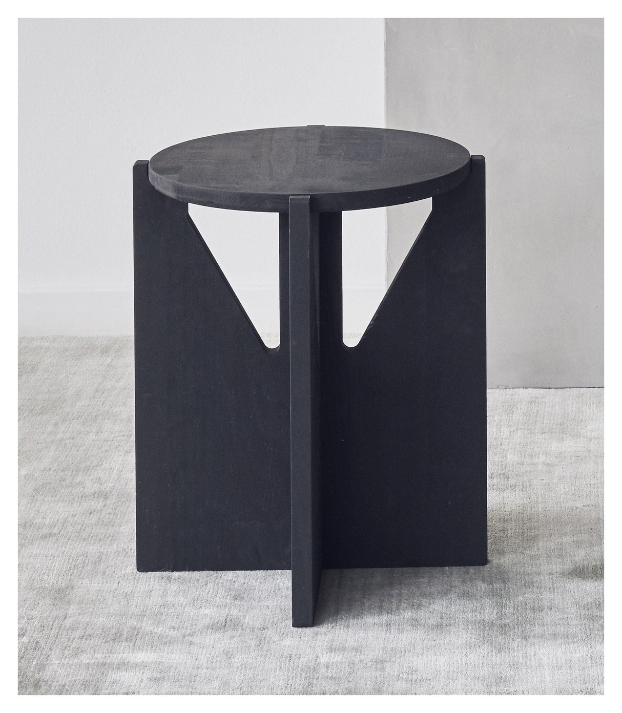 Stool, Black, Ø36