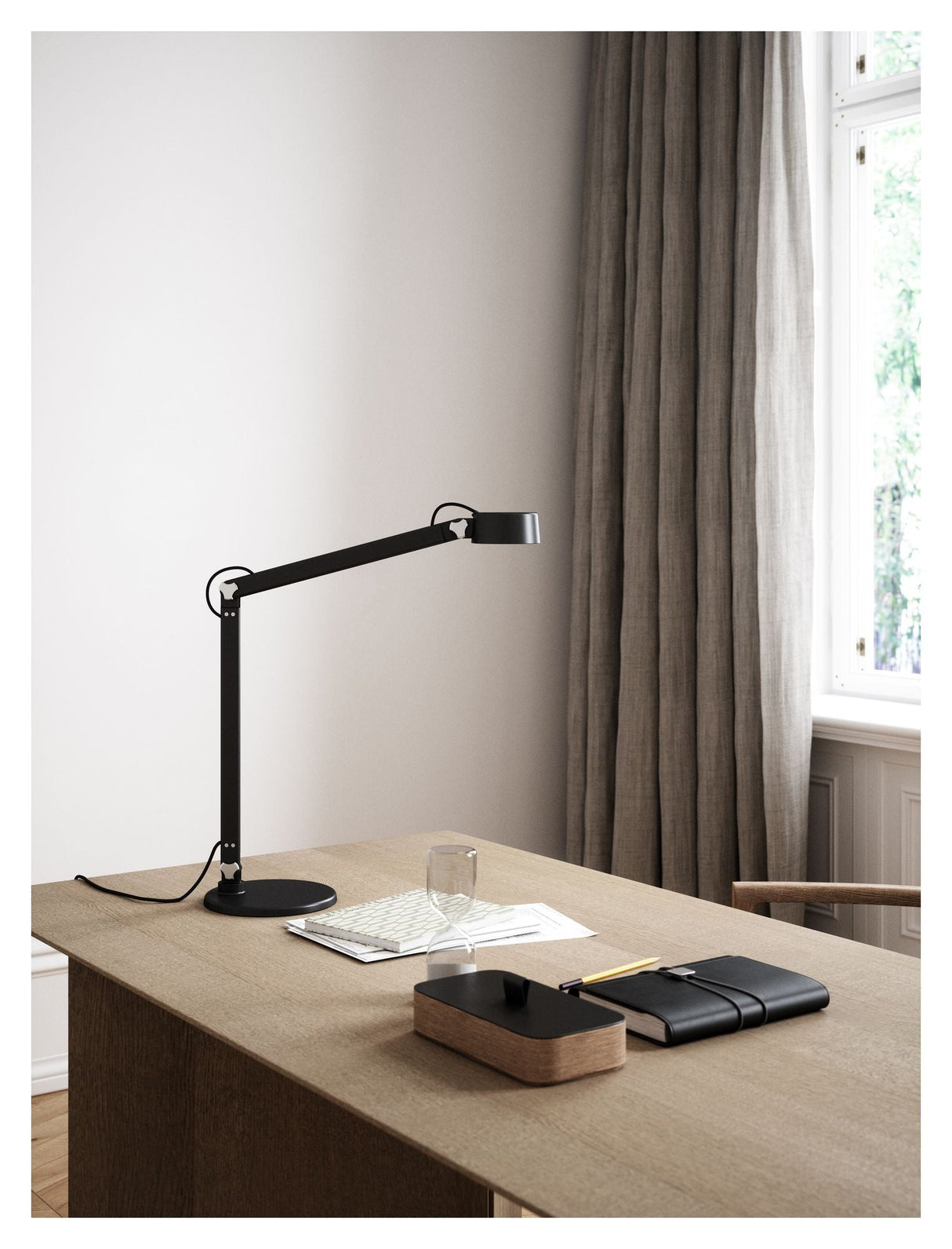 dftp, Nobu Table Lamp, Black