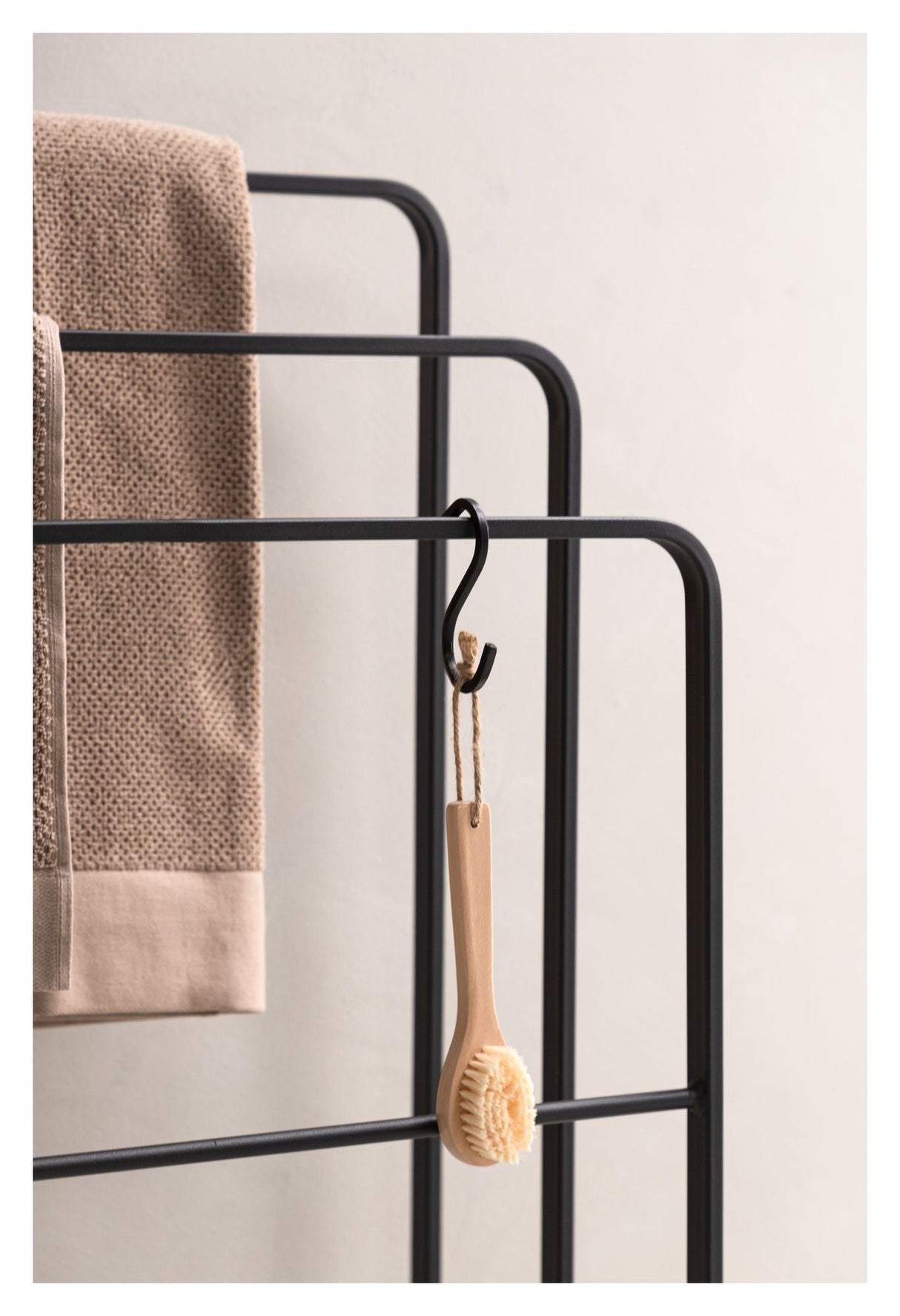 Drammen Towel Rack - Black