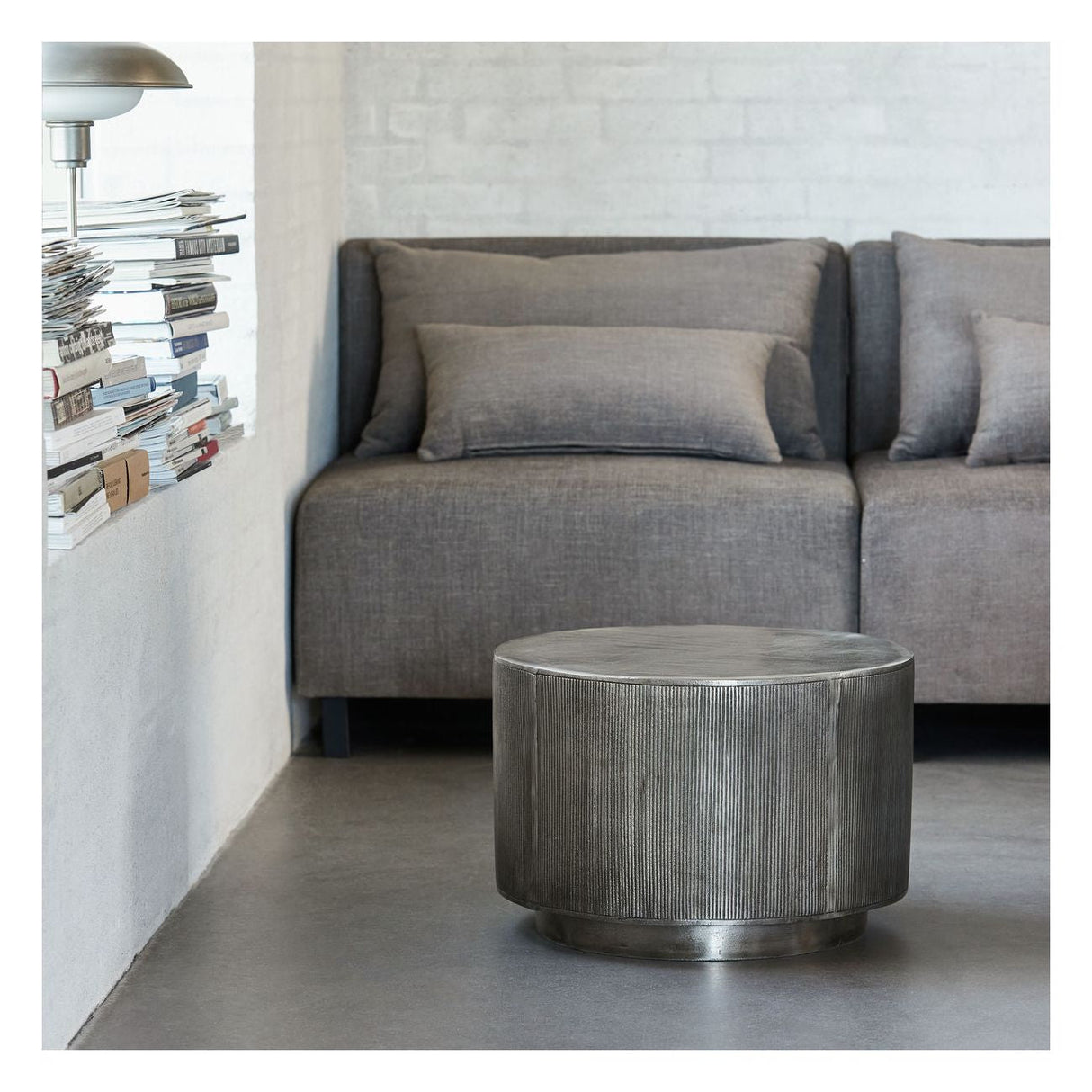 Rota Coffee table Ø50x35 - Brushed silver