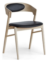 Findahl Springer Dining chair, oak/soap, upholstered back, Sydney black leather