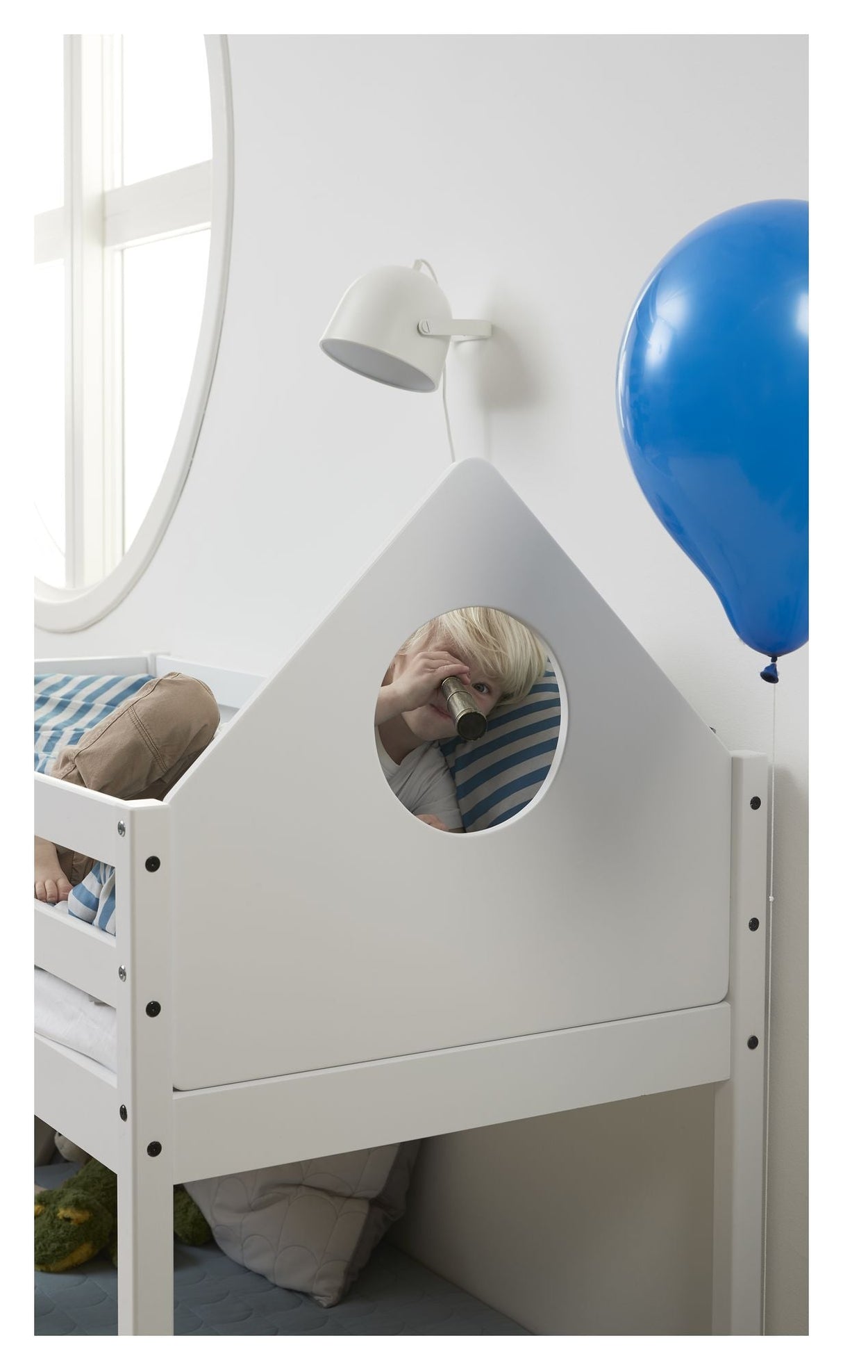 THUKA Alfred Children's cot with gable, White, 90x200