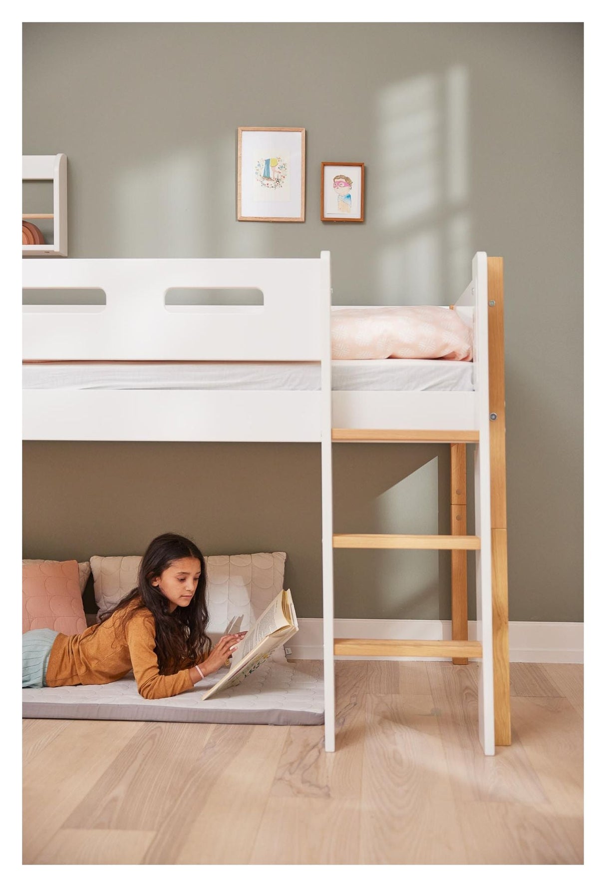 FLEXA Nor Half-high bed with slide white 90x200 m. oak legs, straight ladder