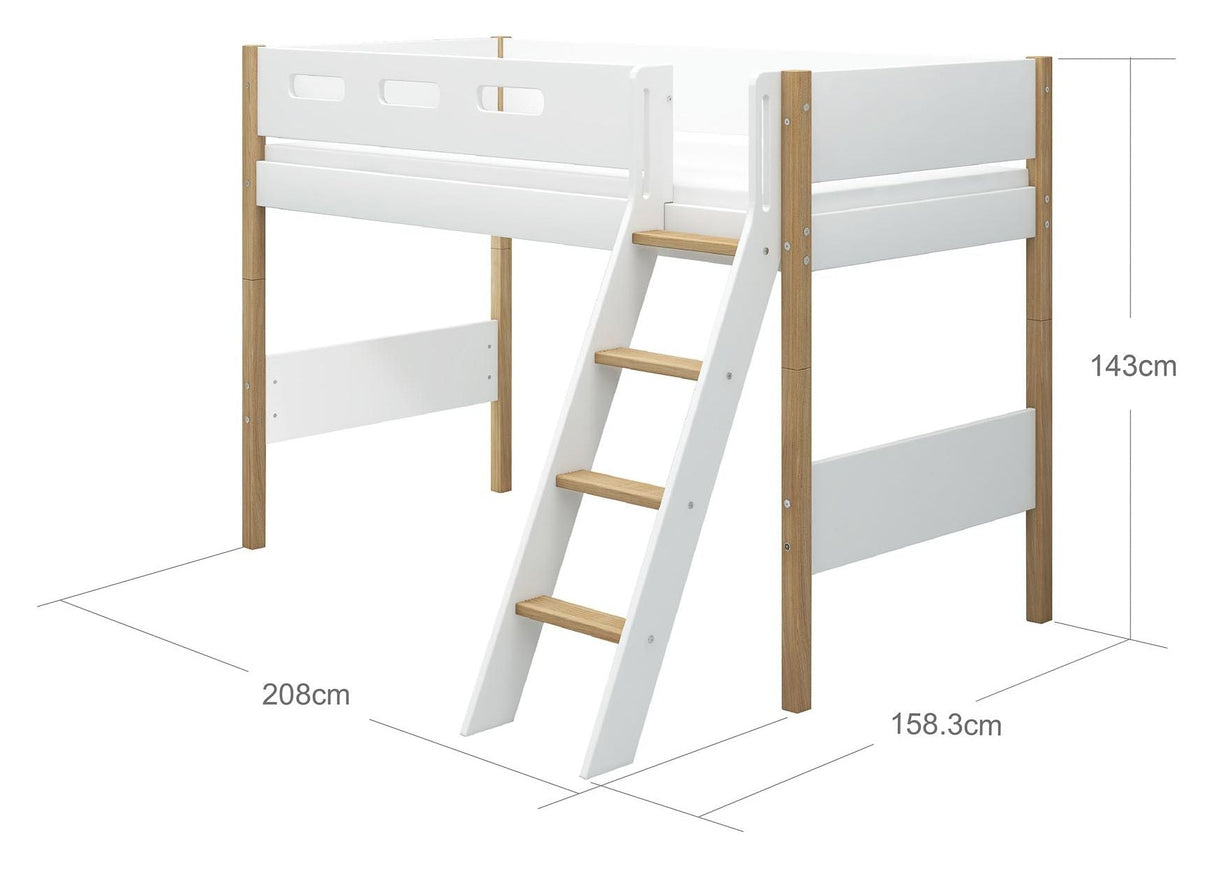 FLEXA Nor Semi-high bed 90x200 m. oak legs, inclined ladder