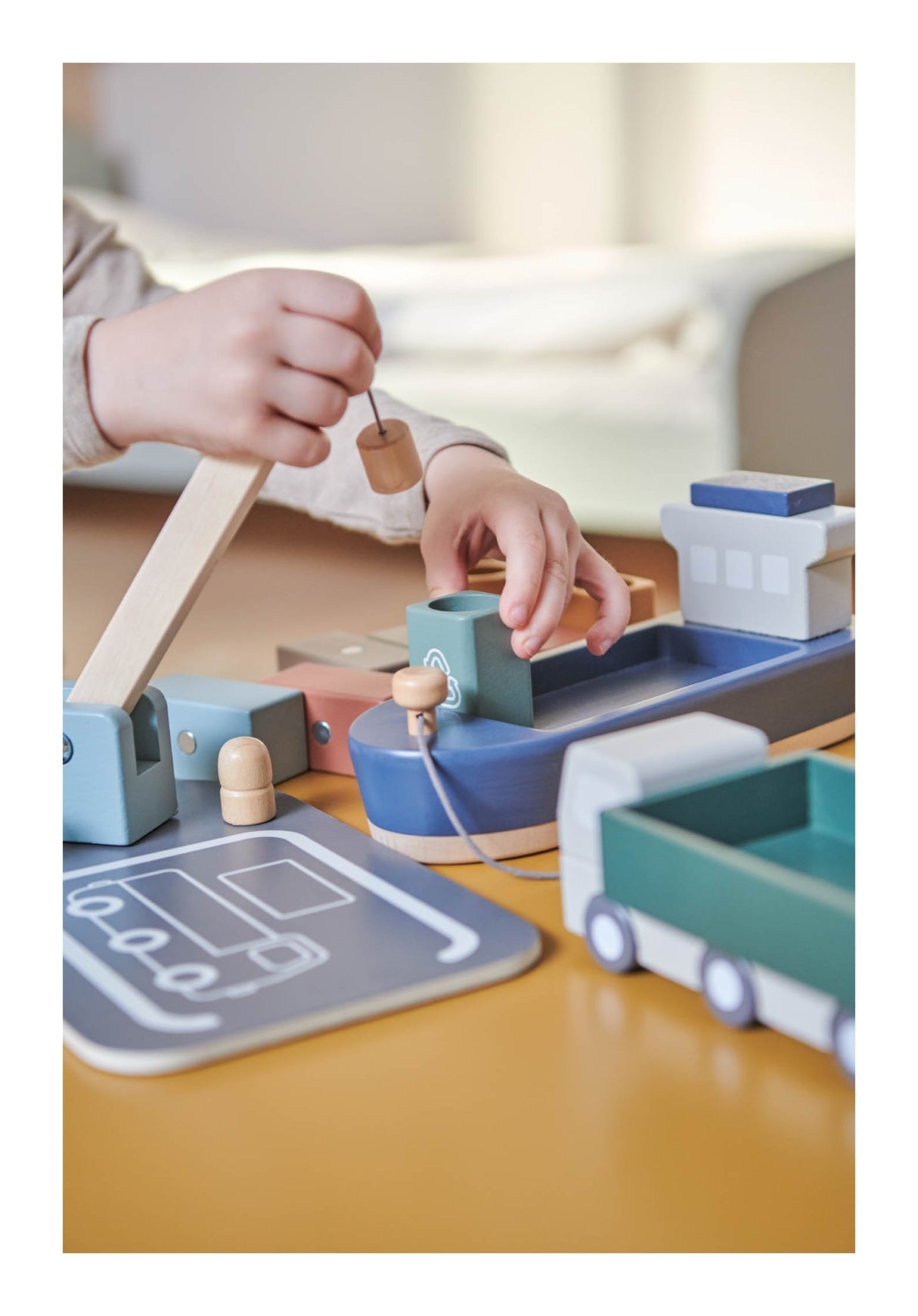 Play Container Ship, Multicolored