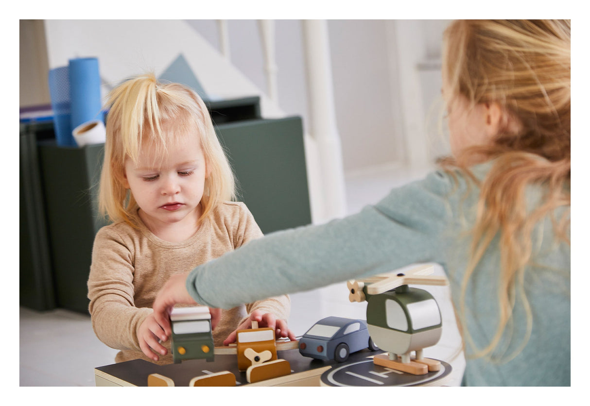 Play Helicopter and aircraft in wood, Multi-colored