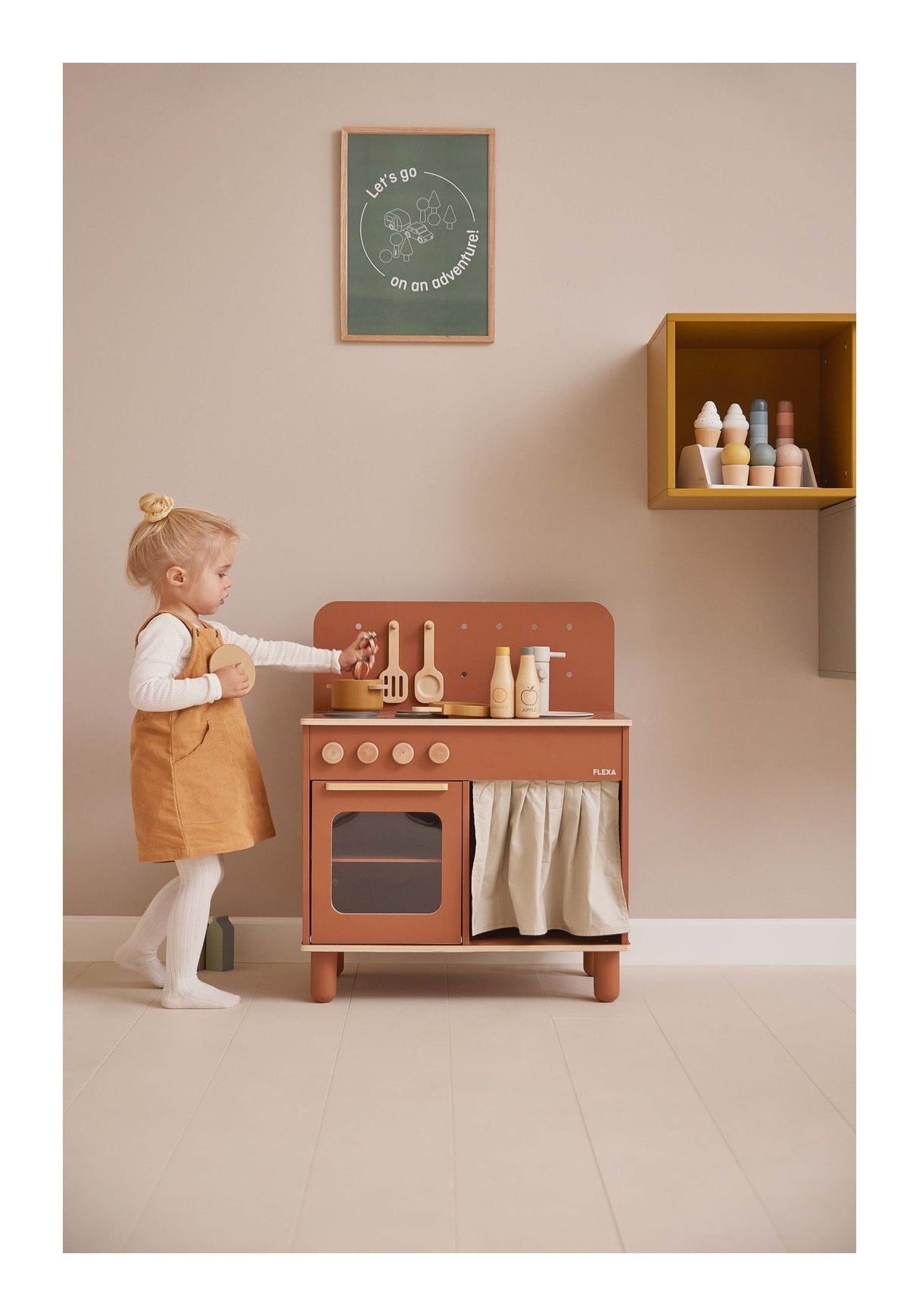 Play Kitchen, Rosa