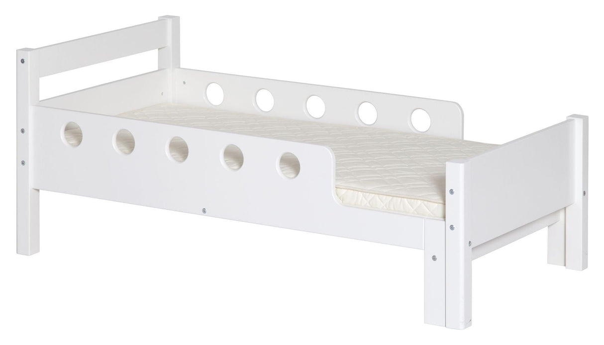 Flexa White Junior bed, 190/140x70, incl. Slams