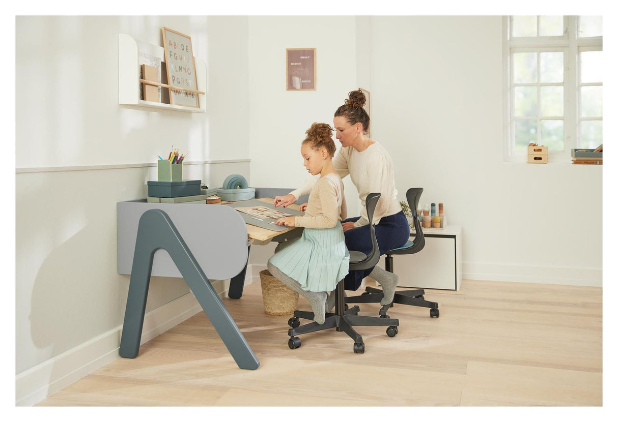 Woody Desk, Blue/Oak