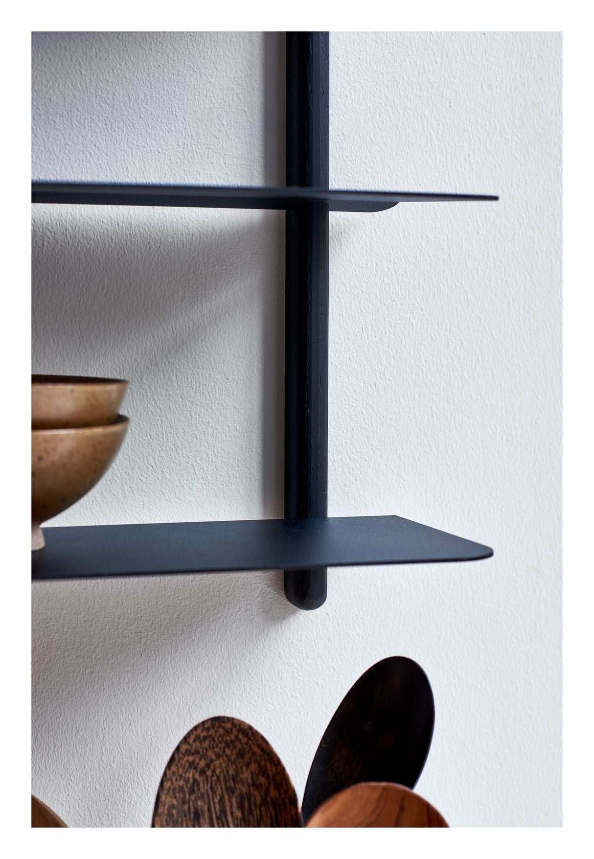 Nivo shelf D, Large, black ash/black