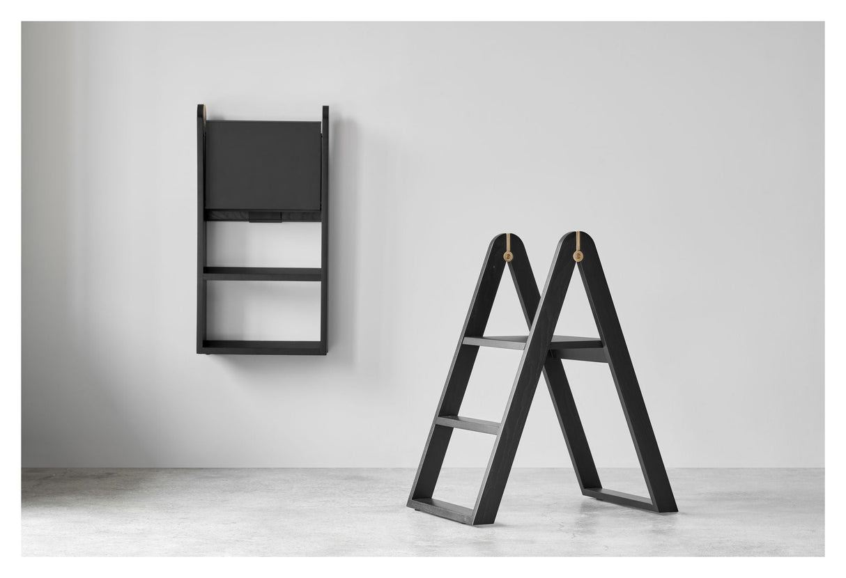 Reech Stepladder, Black Oak