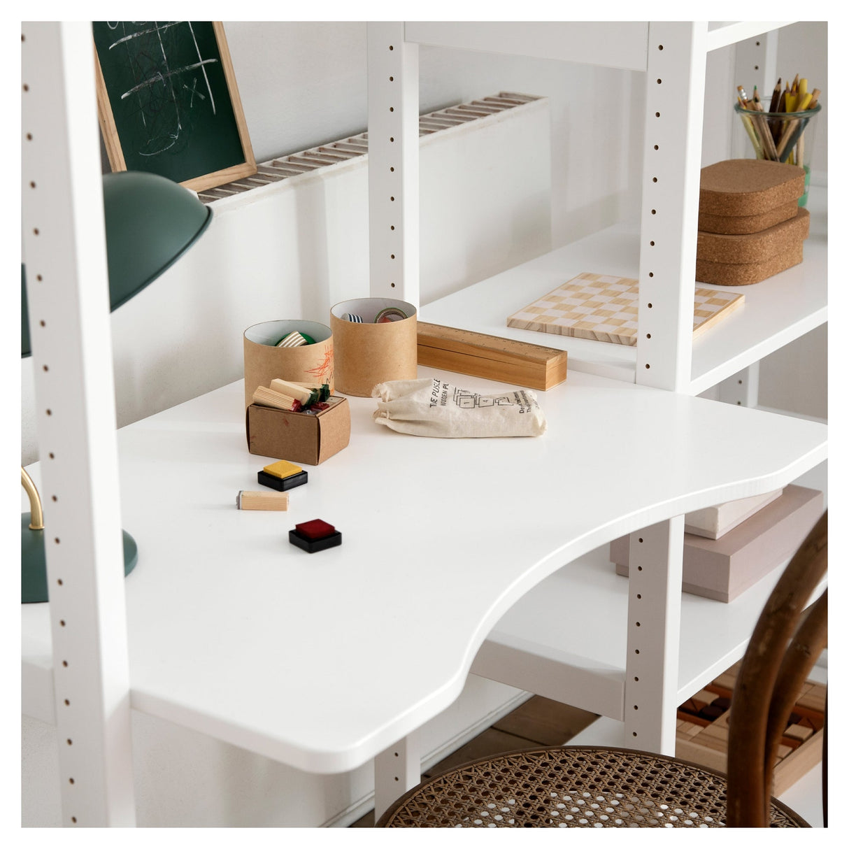 Hoppekids Storey Shelf - Section w. 2 shelves and writing board