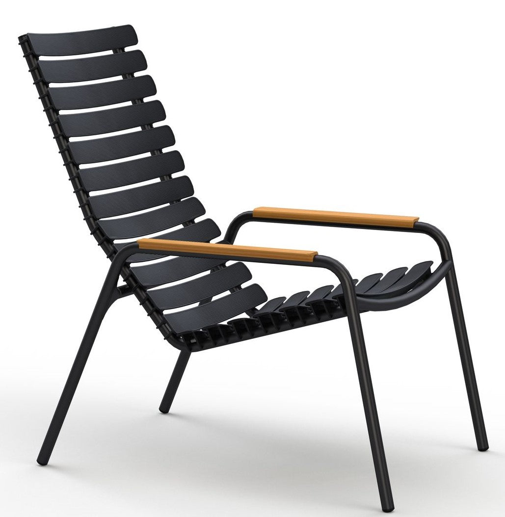 ReCLIPS Lounge chair with aluminum slats, bamboo arm, Black