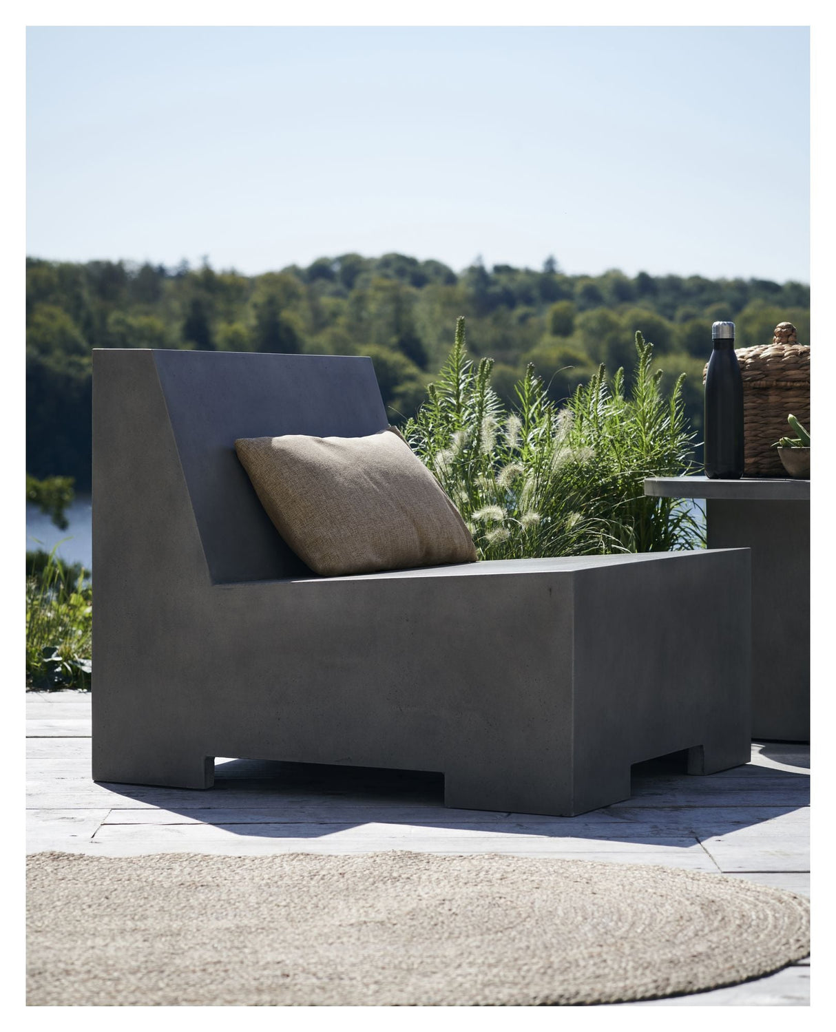 Loun Lounge Chair - Gray