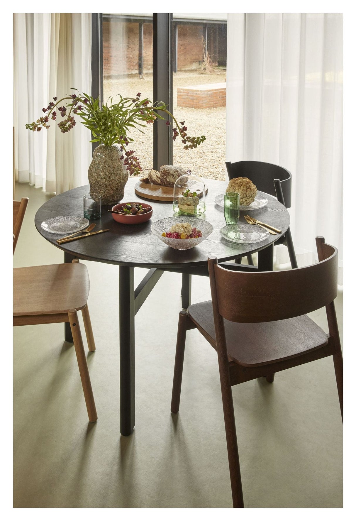 Oblique Dining chair, Dark brown oak veneer