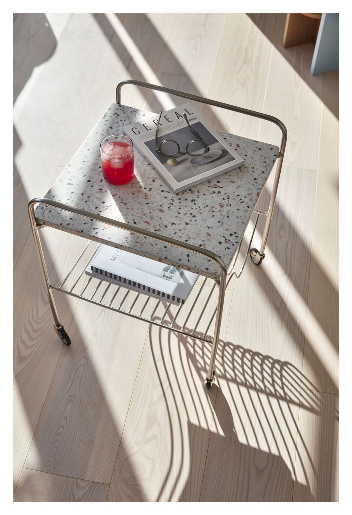 Hübsch Wave Roller Table, Nickel/Terrazzo