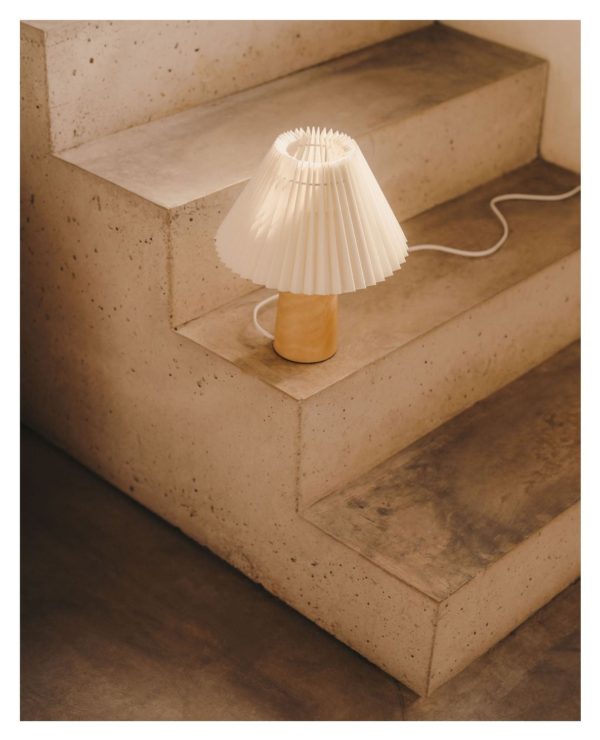 Benicarlo Table lamp, Beige