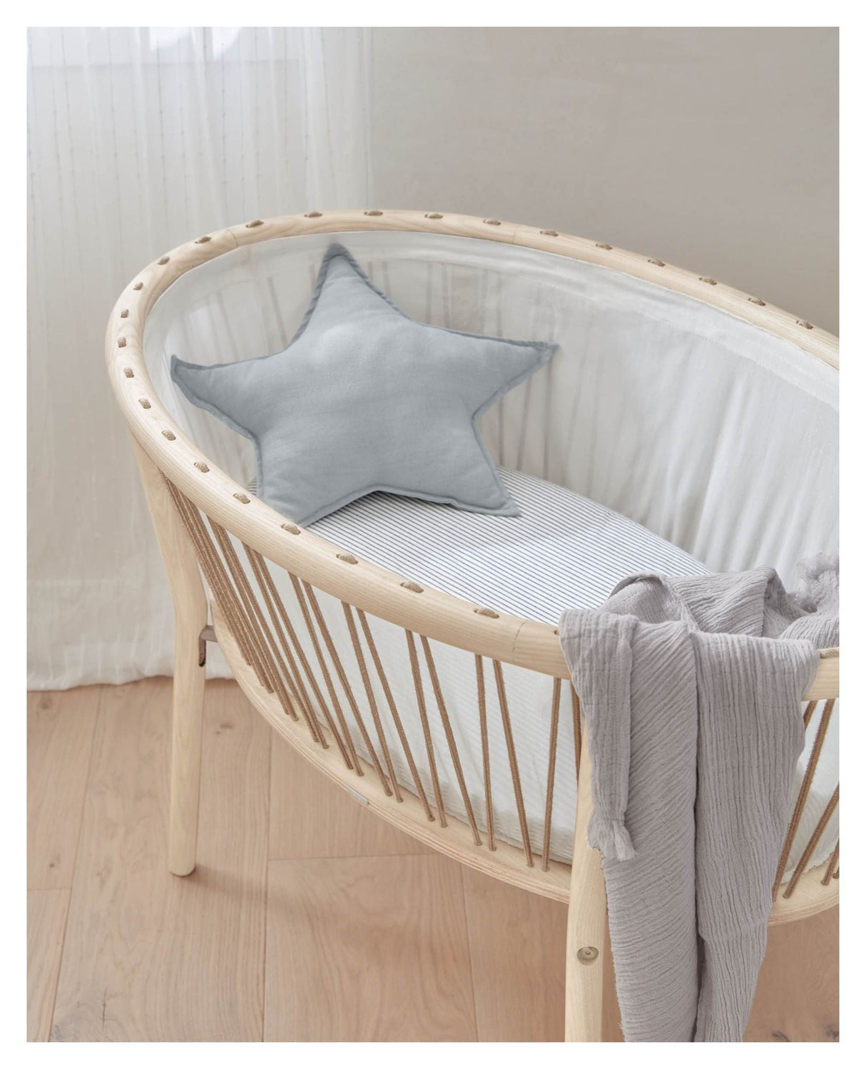 Leonela Baby bed with mattress 97x62