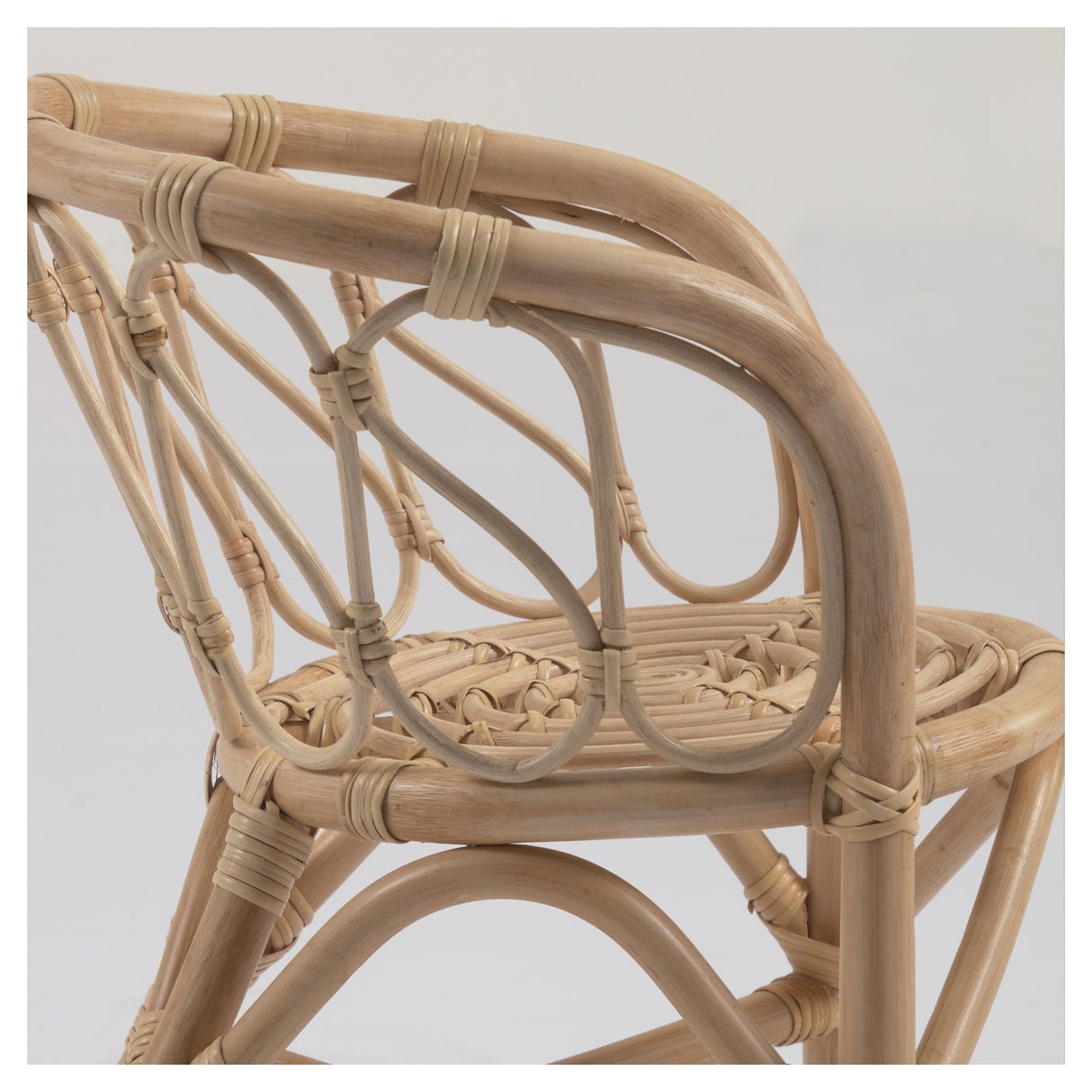 Lumila Children's chair in Rattan