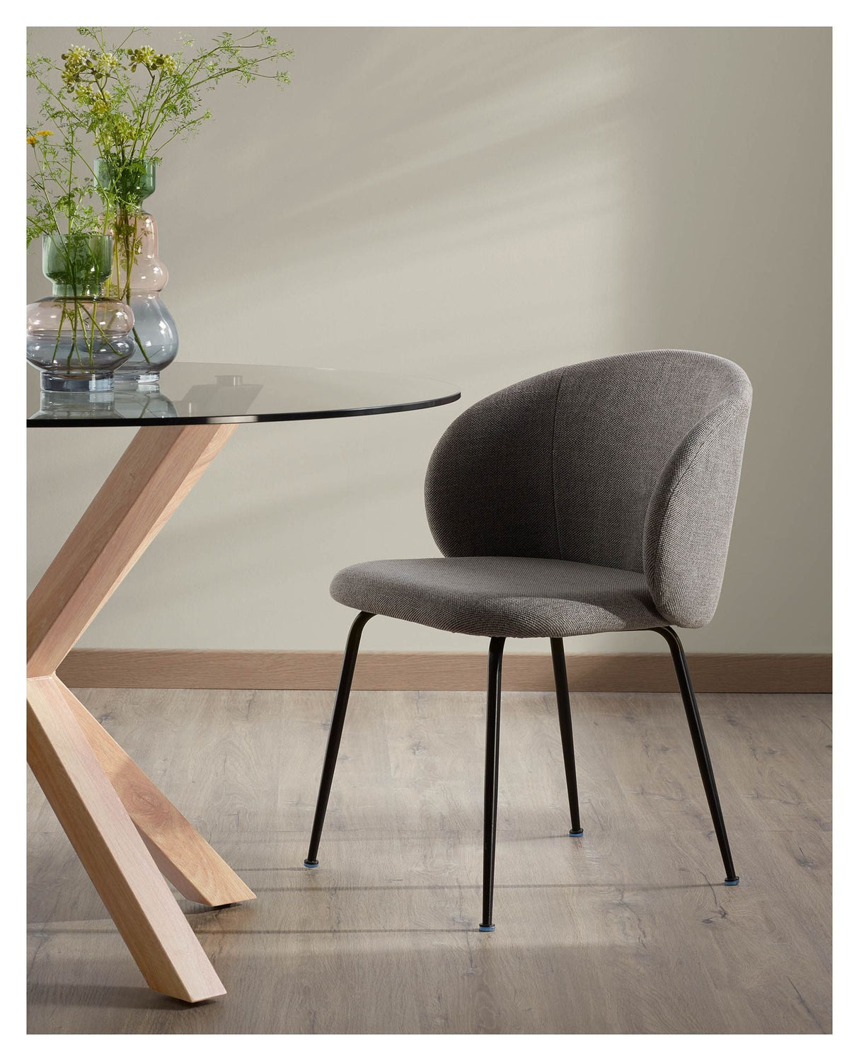 Minna Dining Chair Black/Dark Gray