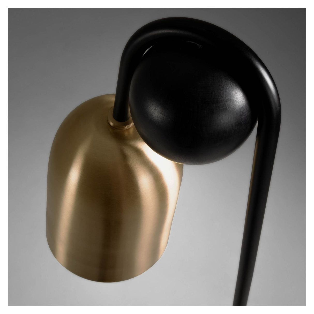 Natsumi Floor lamp Brass