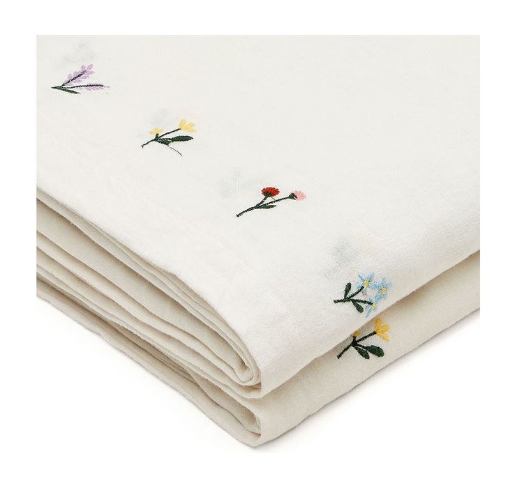 Sadurni Tablecloth with floral embroidery, White linen, 170x250