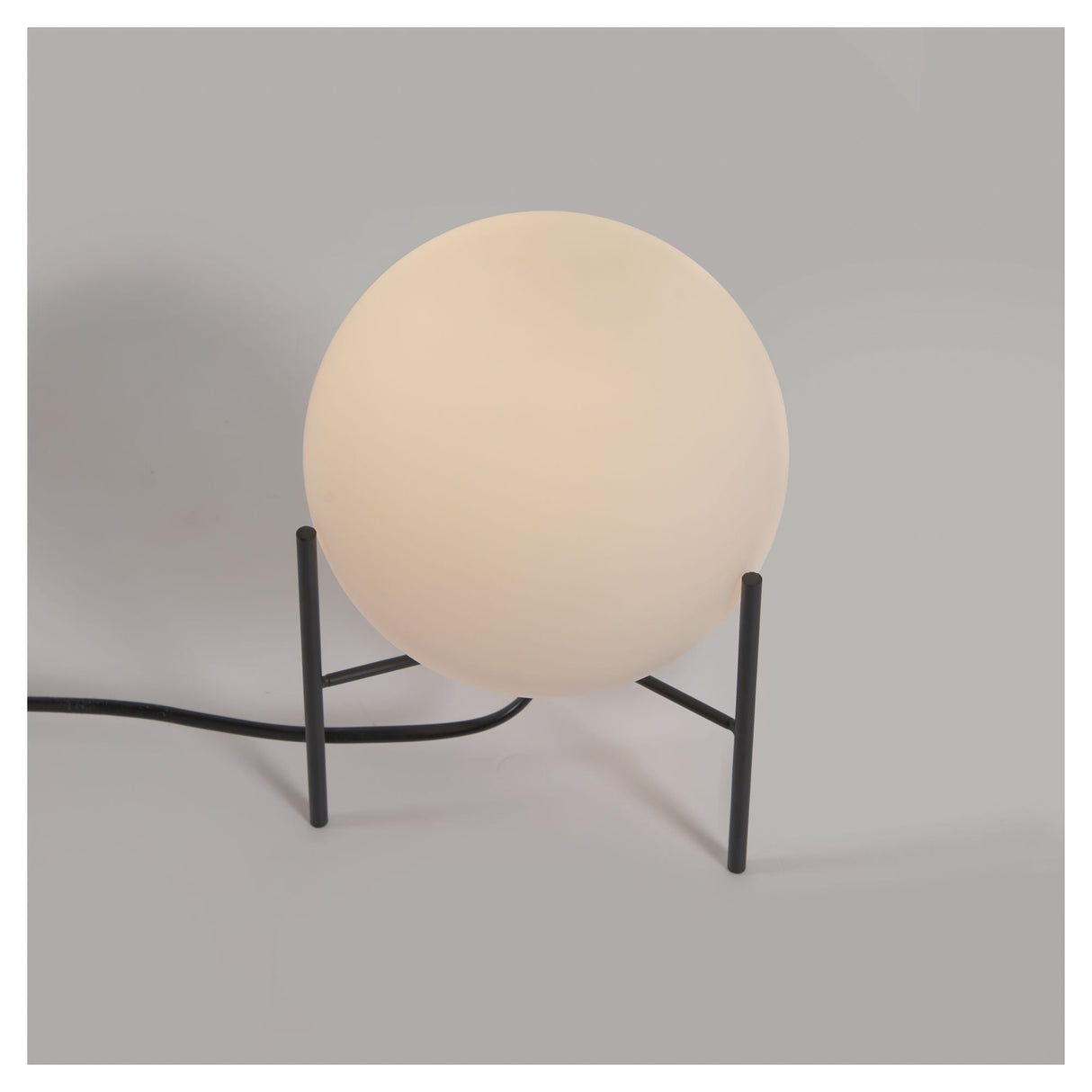 Seina Table lamp, Steel with black finish