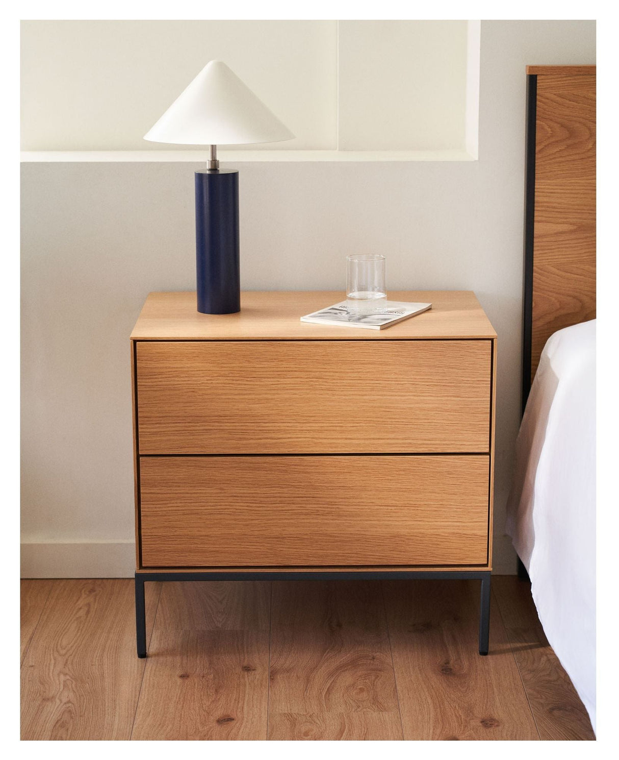 Vedrana Bedside Table, Walnut Define, 60x55