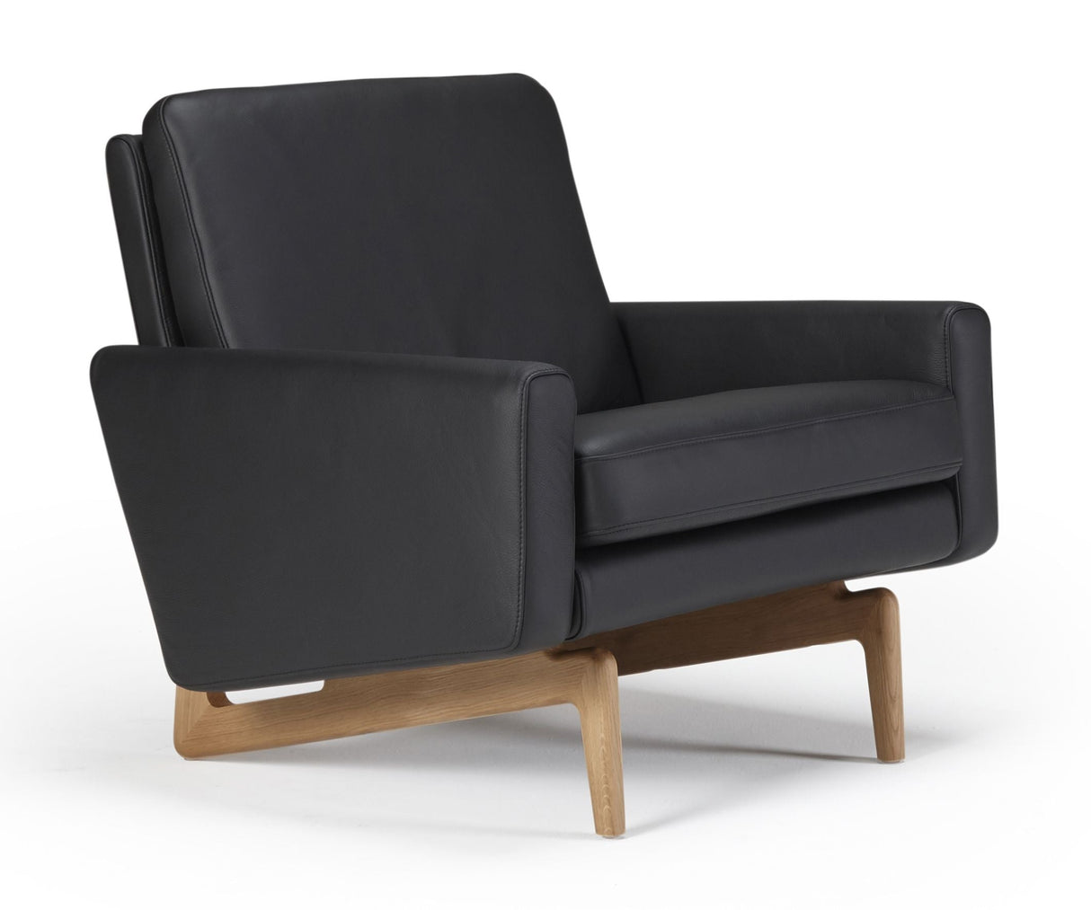 Egsmark Armchair, Black Leather