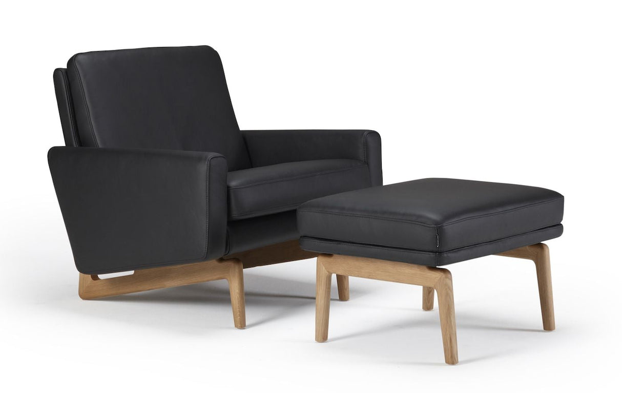 Egsmark Armchair, Black Leather