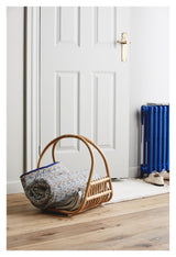 Nordal ROA Basket w. handle - Polished Rattan