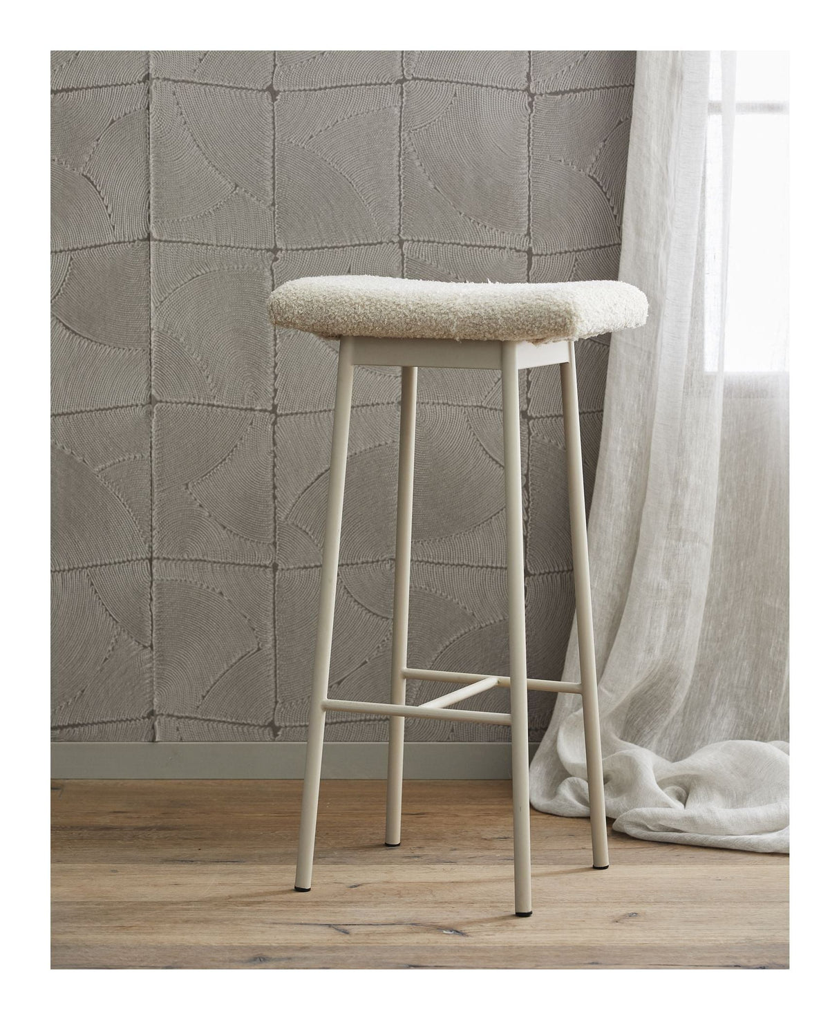 ZALA Bar stool with imitation lambskin, Beige