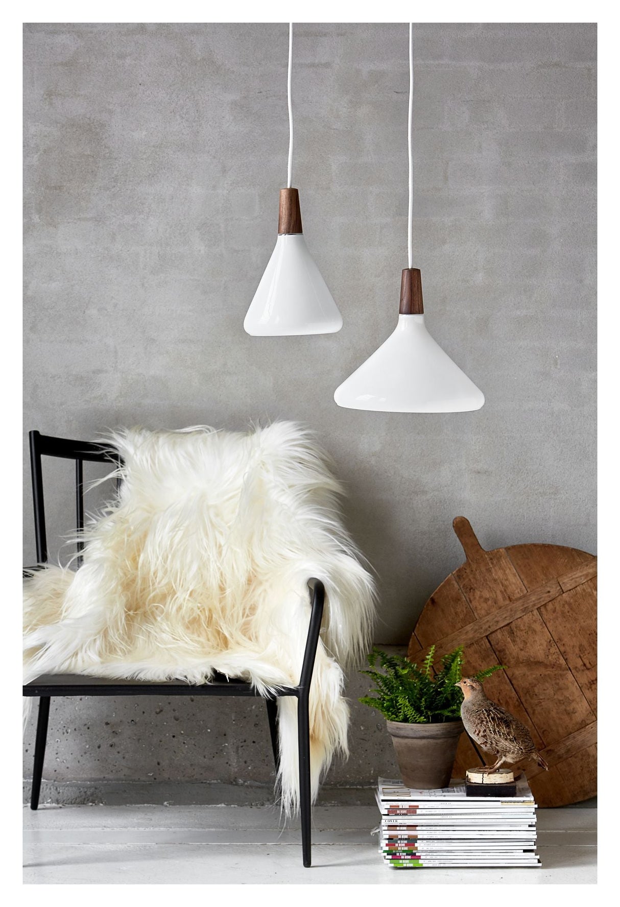 dftp Nori 18 Pendant luminaire, white glass