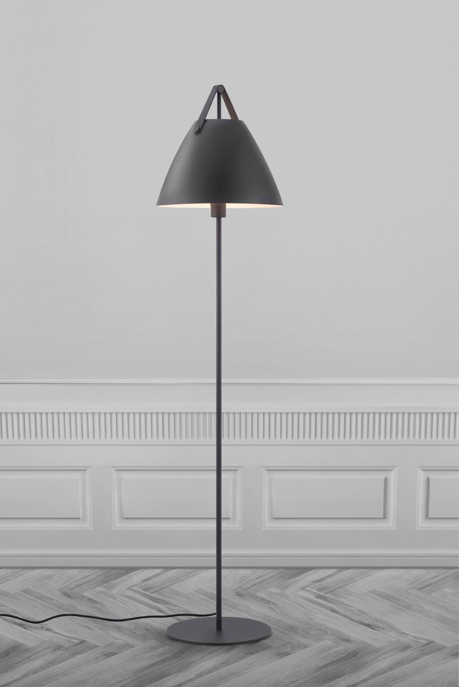 dftp Strap Floor Lamp, Black