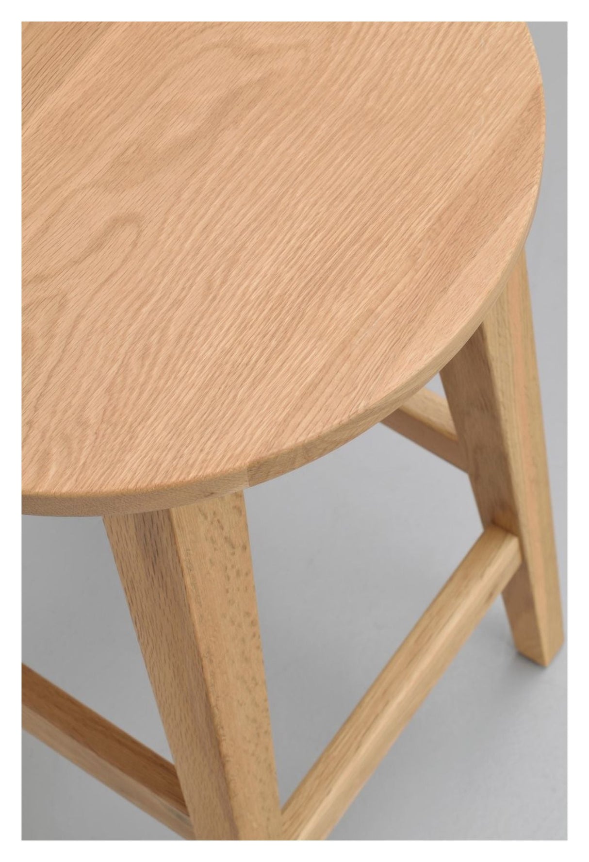 Austin bar stool - Varnished oak, SH: 65cm